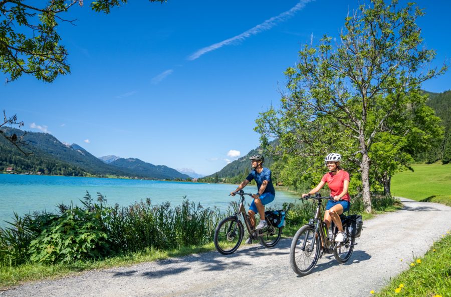 Die Kärntner Seen-Schleife ist in acht Etappen unterteilt und führt durch ganz Kärnten, in Form einer liegenden Acht.