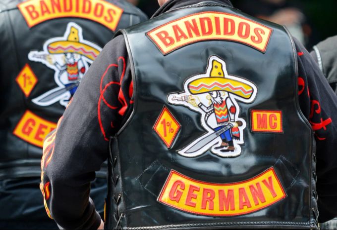 Drei tatverdächtige Rocker aus dem Ruhrgebiet wurden verhaftet. (Symbolbild) rocker krieg symbolbild