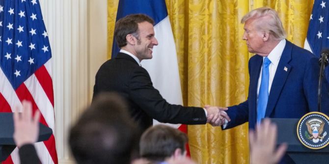 macron trump