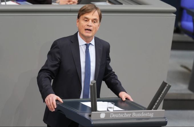 Bernd Baumann, erster parlamentarischer Geschäftsführer der AfD, spricht im Deutschen Bundestag. (Archivbild) AfD Baumann