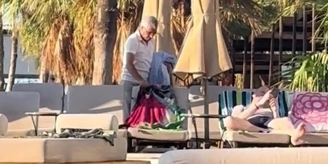 Ferien Touristen Tüechli Pool