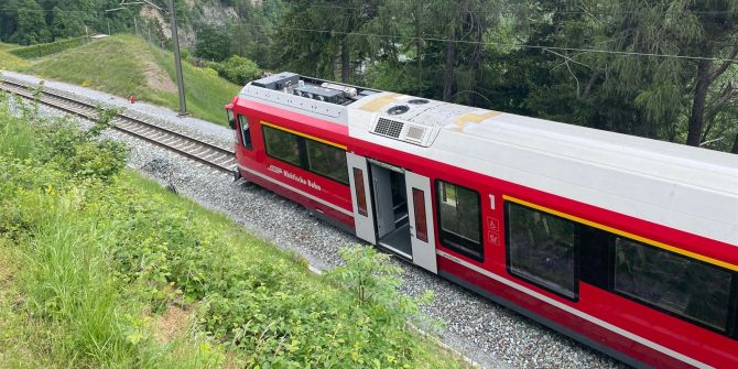 Brand an Bahnwagen.