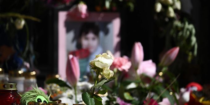 Die neunjährige Valeriia wurde gewaltsam aus dem Leben gerissen. Nun wird ein Tatverdächtiger nach Deutschland überstellt (Archivbild) Valeriia