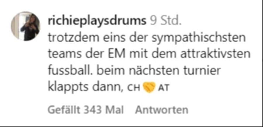 Auch Fans der Schweizer Nati finden aufmunternde Worte.