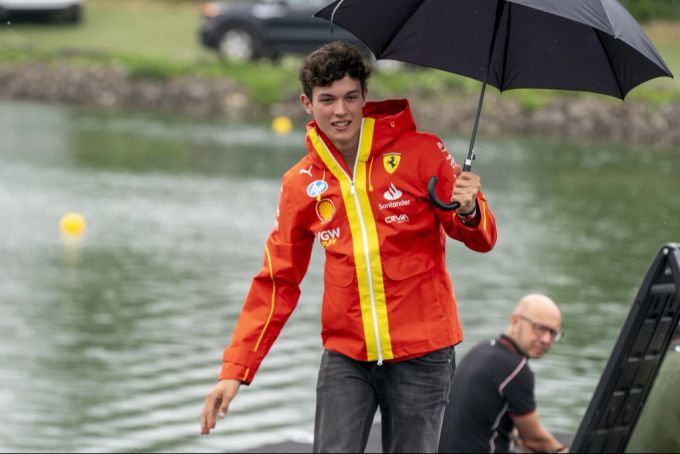 Oliver Bearman feierte im März in der Formel 1 sein Debüt. oliver bearman