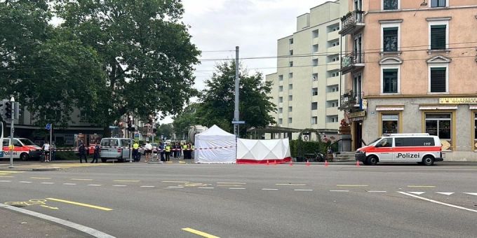 Auf der Talwiesenstrasse in Zürich ereignete sich am Donnerstag ein schwerer Unfall. Unfall auf der Talwiesenstrasse