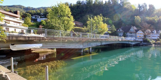 Die Seefeldbrücke in Walchwil ist baufällig und wird durch einen Neubau ersetzt. Seefeldbrücke