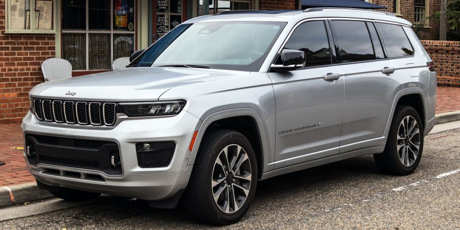 Jeep Grand Cherokee L Overlaod