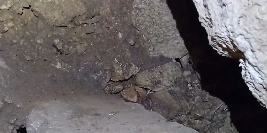 Höhle