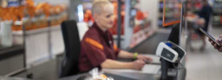 Für Filialen, Personal und Produkte soll sich wenig ändern.
