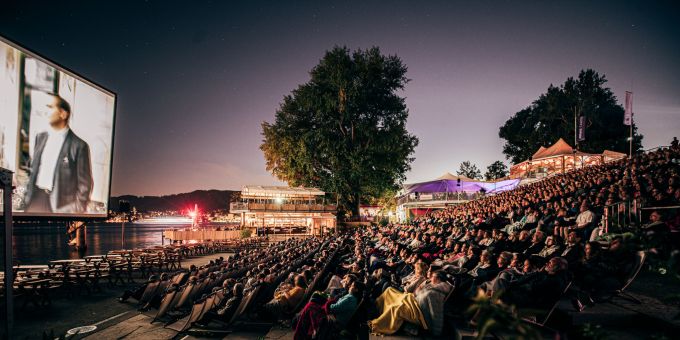 Der Sommer steht wieder im Zeichen des Kinos. Geniessen Sie mit Allianz Cinema spektakuläre Filmabende in Zürich und Basel. Allianz Cinema