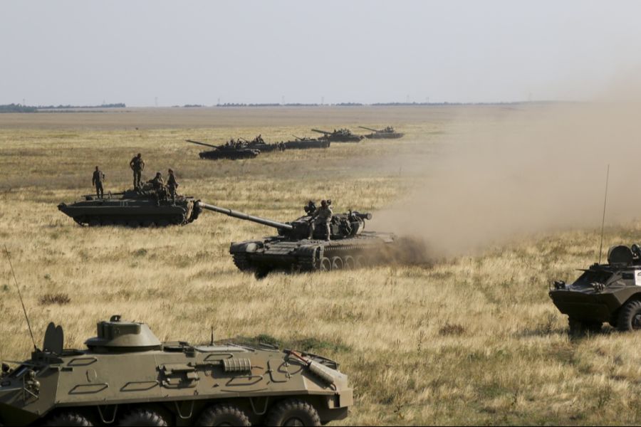 Als die russische Armee im Februar 2022 in die Ukraine einmarschiert, protestiert Vasily Naryshkin gegen den Krieg. (Archivbild)