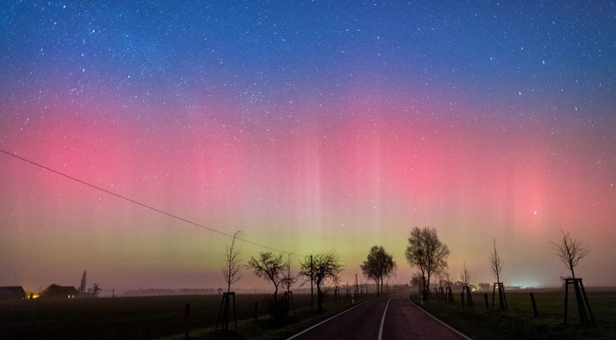 Ob grün oder rot: Polarlichter faszinieren und begeistern Menschen schon seit jeher.