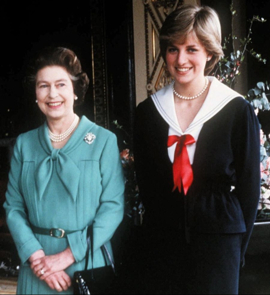 Am beliebtesten sind in den USA nach wie vor die bereits verstorbenen Lady Diana Spencer (rechts) und Queen Elizabeth (links).