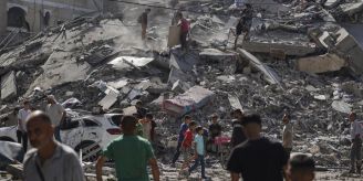 In Gaza - Palästinenser: Viele Tote bei israelischen Angriffen