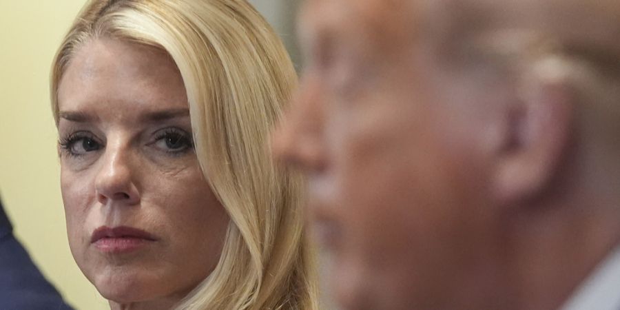 US Bondi Trump
