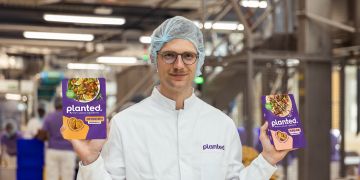 Mitarbeiter Planted Fabrik Verpackung