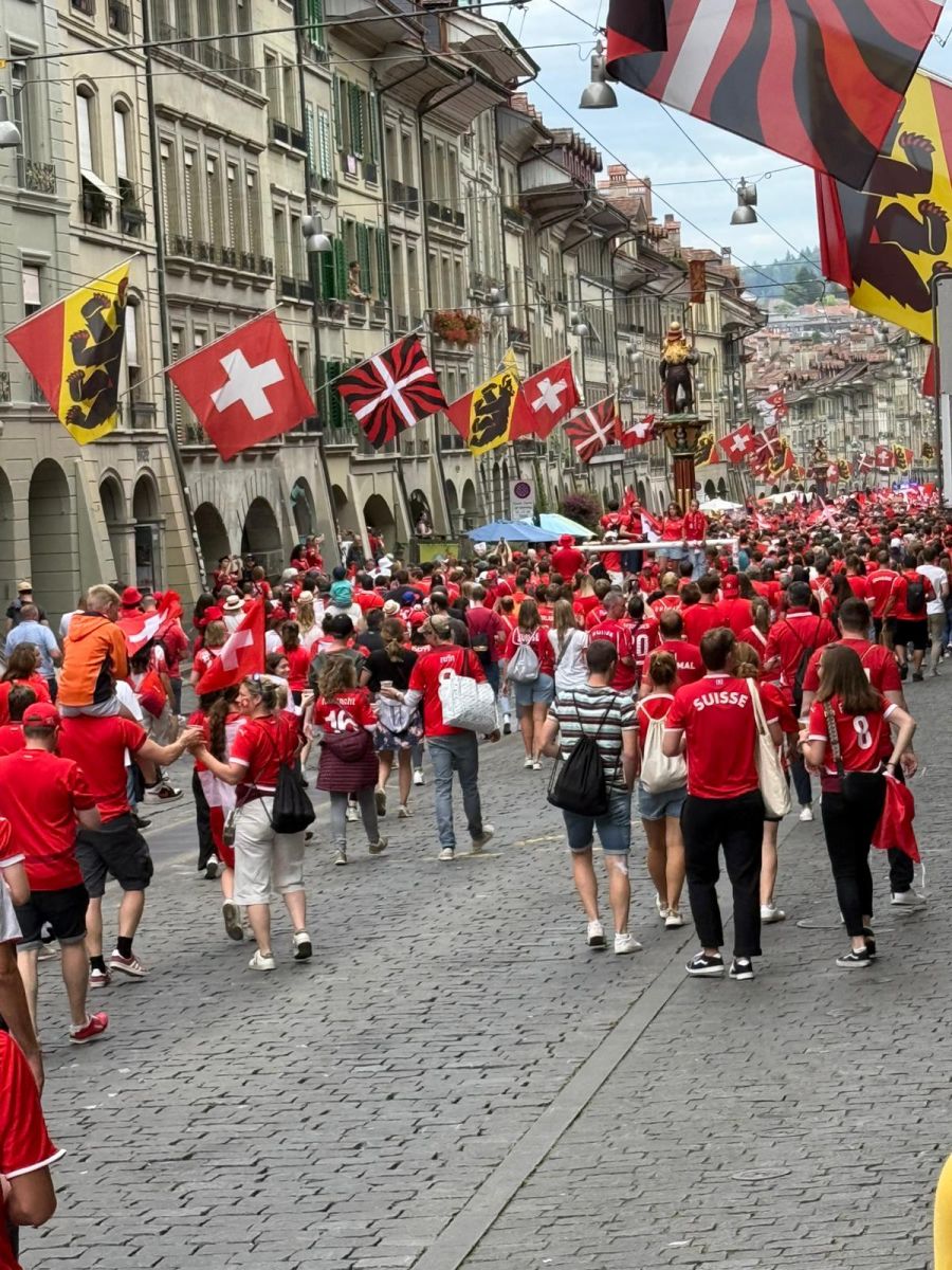 Insgesamt zogen 14'000 Menschen durch die Stadt.