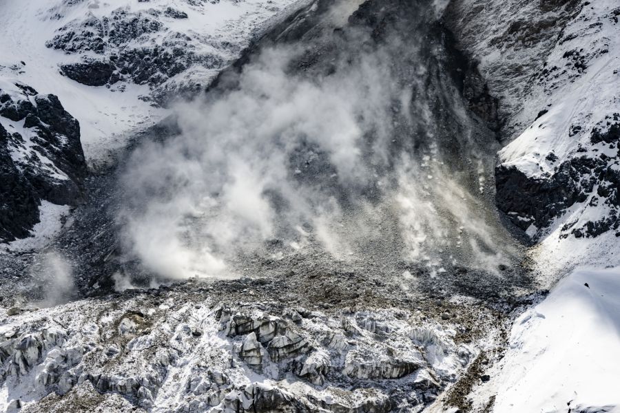 Das Dorf Blatten VS im Lötschental musste wegen der Gefahr eines Felssturzes komplett evakuiert werden.