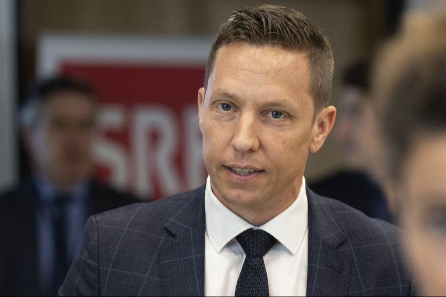 SVP-Nationalrat Christian Imark hat Doris Leuthard als «Huhn» bezeichnet.