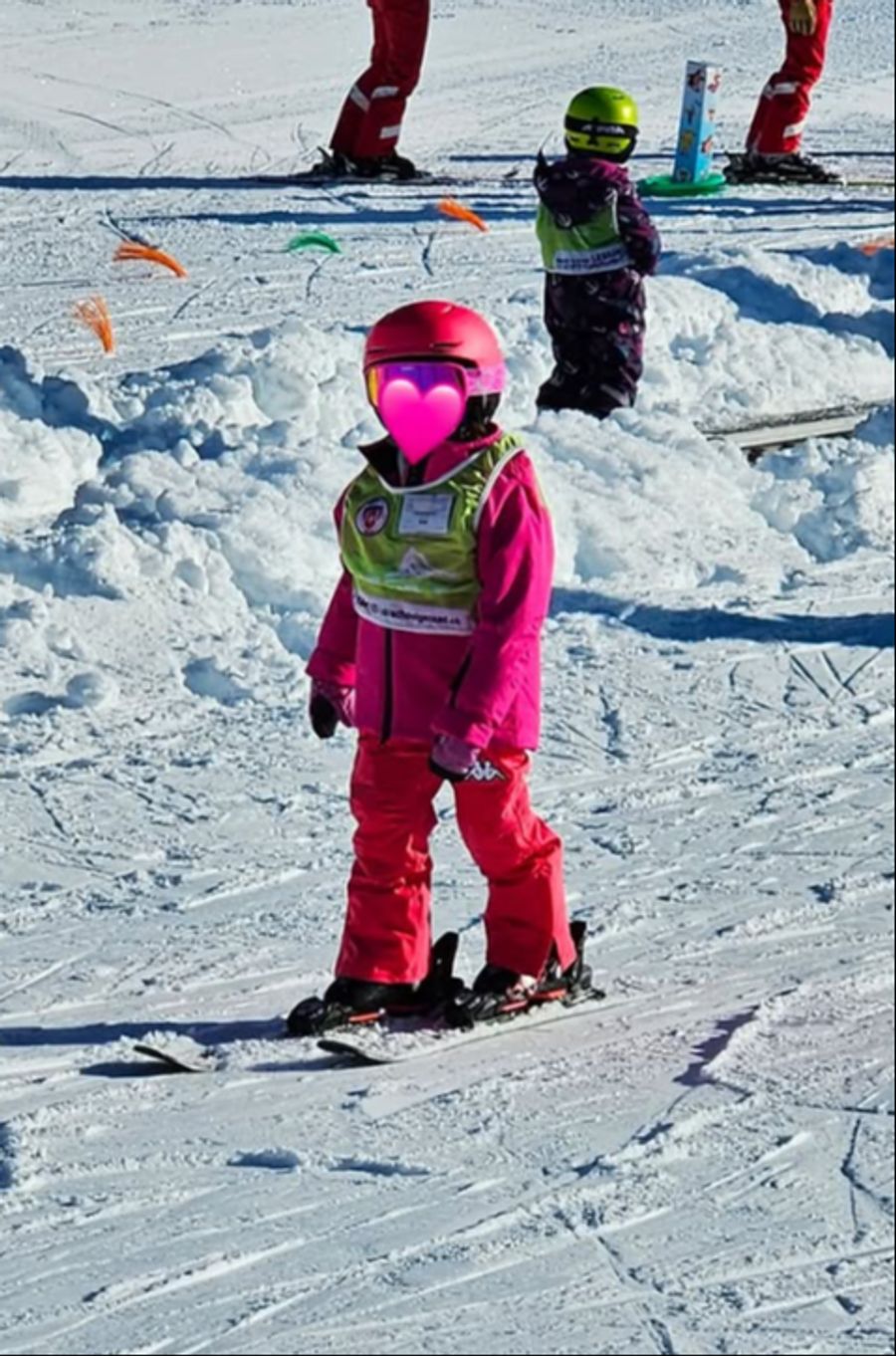 Ihre Tochter besuchte offenbar die Skischule.