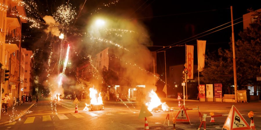 In Lausanne ist es in der zweiten Nacht in Folge zu Ausschreitungen gekommen.