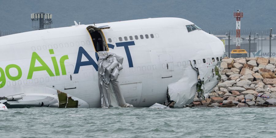 Hong Kong Plane