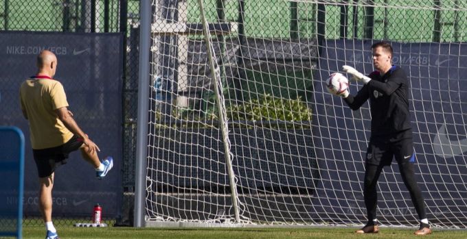 Wojciech Szczęsny im Training des FC Barcelona. Wojciech Szczęsny
