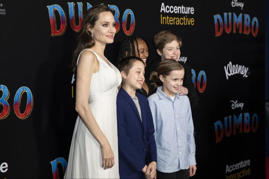 angelina jolie kids