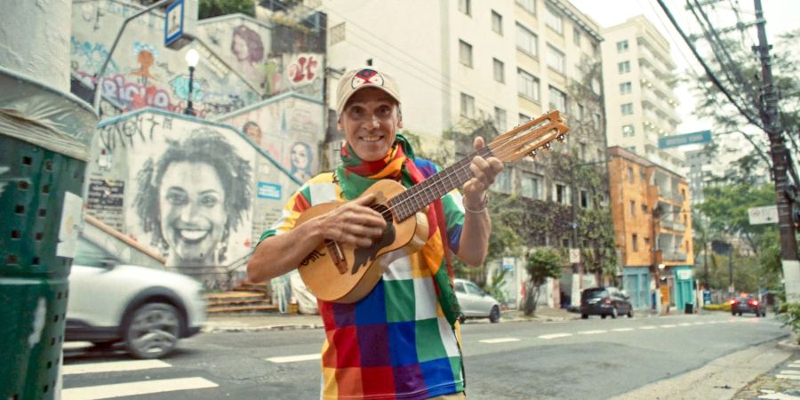 Weltmusiker Manu Chao veröffentlicht nach 17 Jahren ein neues Album.