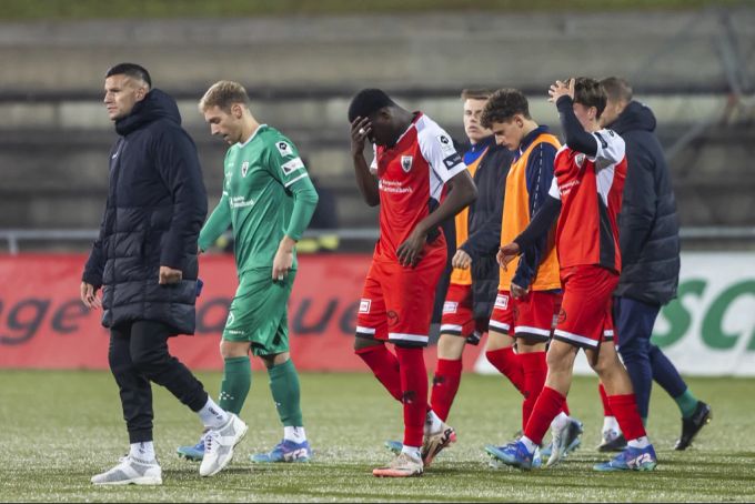 Hängende Köpfe beim FC Aarau (Archivbild). FC Aarau