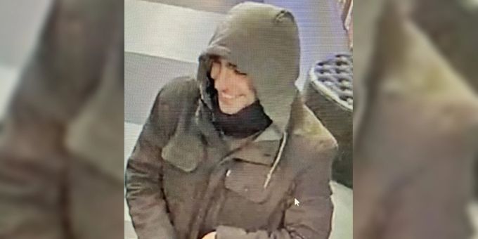 Polizei zeigt erstes Bild des CEO-Killers ohne ohne Vermummung. Polizei