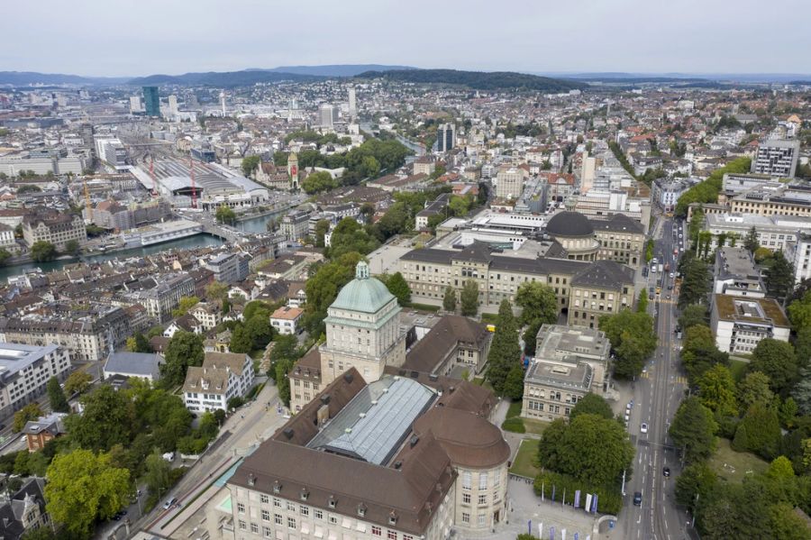 Von hier stammt das Wissen, aus dem Regeln und Gesetze gemacht werden: Die Universität Zürich.