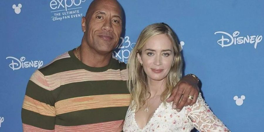 Dwayne Johnson und Emily Blunt kennen sich gut. Foto: Richard Shotwell/Invision/AP/dpa