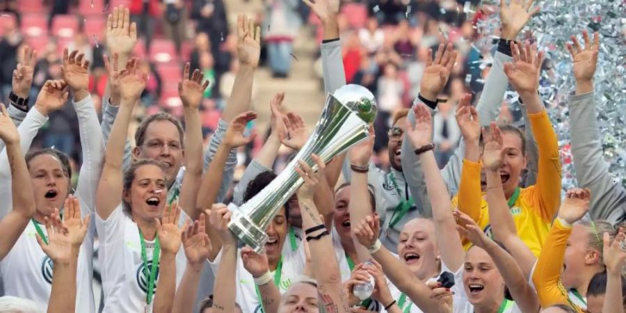 2019 gewann der VfL Wolfsburg den DFB-Pokal der Frauen. Foto: Federico Gambarini/dpa