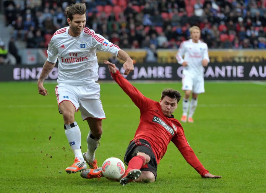 In der Bundesliga stand Dennis Diekmeier (links) beim HSV und Nürnberg unter Vertrag.