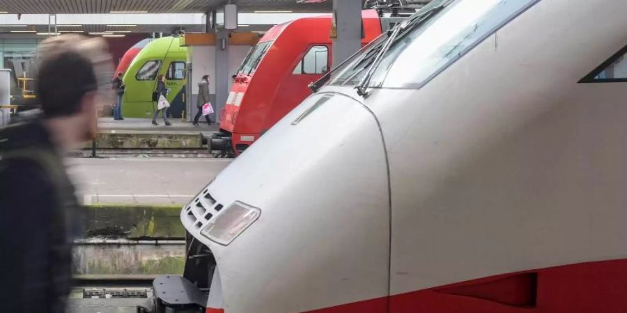 Viele Verspätungen bei der Bahn sind auf Fahrzeugstörungen zurückzuführen. Foto: Axel Heimken/dpa