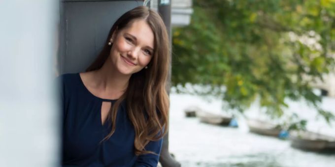 Marissa Dzeletovic aus Dübendorf vermisst es, ihre Freunde umarmen zu können. Marissa Dzeletovic aus Dübendorf
