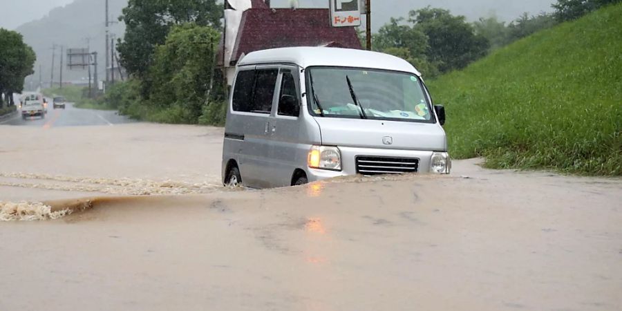 Schwere Unwetter haben in Japan zu Überschwemmungen geführt.