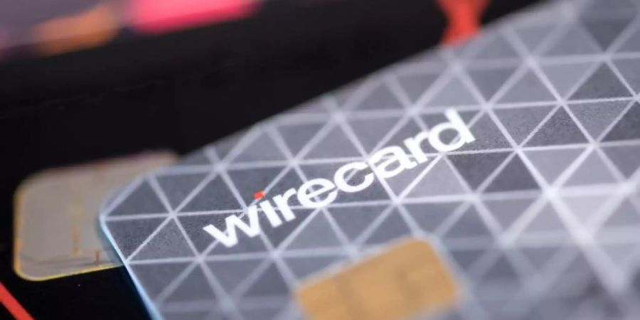 Eine Kreditkarte des Bezahldienstleister Wirecard in einem Showroom des Unternehmens. Foto: Sven Hoppe/dpa