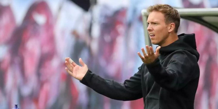 Kassierte mit seinem Team die erste Niederlage der Saison: Trainer Julian Nagelsmann. Foto: Jan Woitas