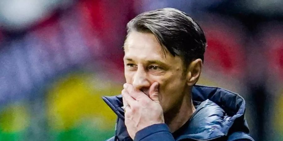 Für Bayern-Trainer Niko Kovac wird es unruhig. Foto: Uwe Anspach/dpa