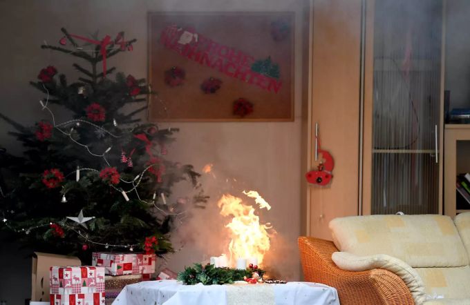 Die Feuerwehr muss in der Adventszeit öfters ausrücken.
