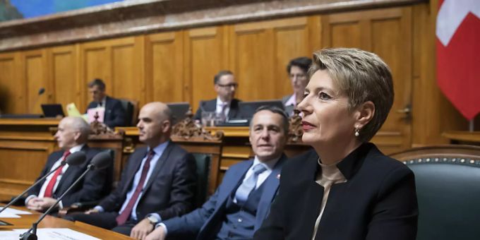 Bundesrätin Karin Keller-Sutter erwartet vorerst keine Departementsrochaden ihrer Regierungskollegen. (Archivbild) Bundesrätin Karin Keller-Sutter erwartet vorerst keine Departementsrochaden ihrer Regierungskollegen. (Archivbild)