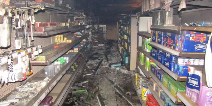 In der Nacht auf heute Freitag brannte ein Spar Supermarkt in Bilten GL. spar supermarkt bilten