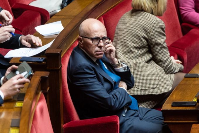 Ob er auch bei Katzen beliebt ist? Éric Ciotti gilt bei den Vorstandswahlen der französischen Républicains derzeit als Favorit. Éric Ciotti katzen