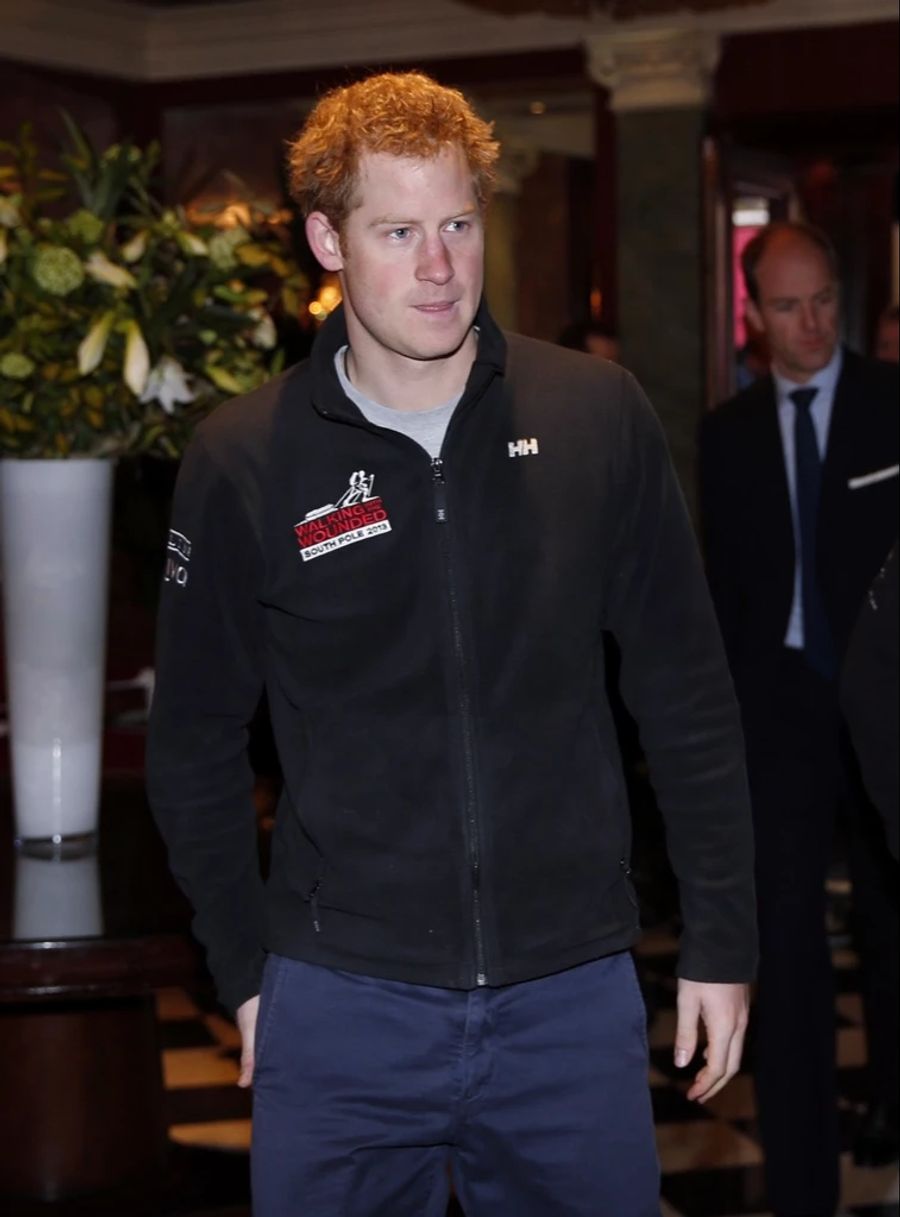 Prinz Harry ging früher gerne mal feiern.