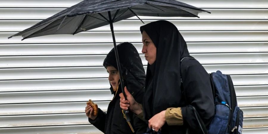 Geschlossene Schaufenster in Teheran