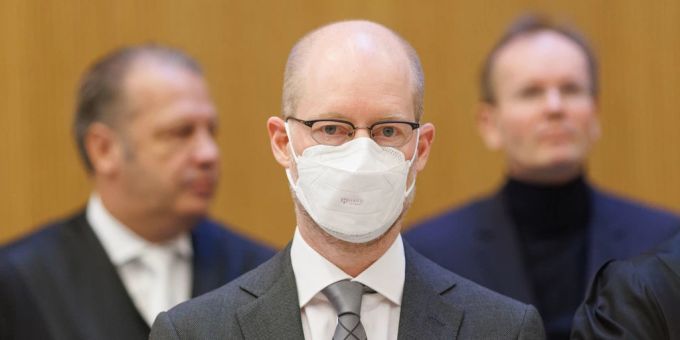 Oliver Bellenhaus, der Ex-Wirecard-Manager, im Gerichtssaal. wirecard