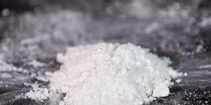 Ein über 50-jähriger ehemaliger Chef eines Informatikunternehmens ist in Bern wegen Giftmordes an seiner Ehefrau verurteilt worden. (Symbolbild) Ein über 50-jähriger ehemaliger Chef eines Informatikunternehmens ist in Bern wegen Giftmordes an seiner Ehefrau verurteilt worden. (Symbolbild)
